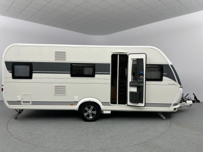 Hobby De Luxe 545 KMF