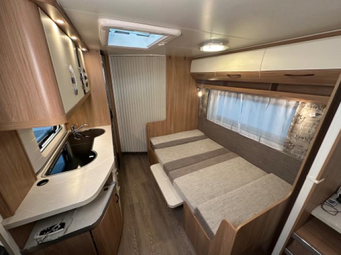 Hobby De Luxe 545 KMF