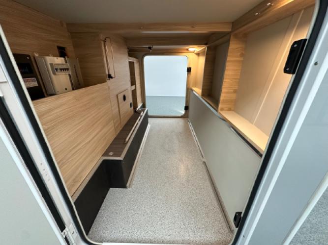 Knaus  Van TI 650 MEG Platinum Selection