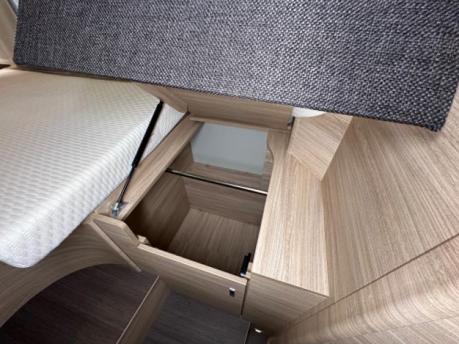 Knaus  Van TI 650 MEG Platinum Selection