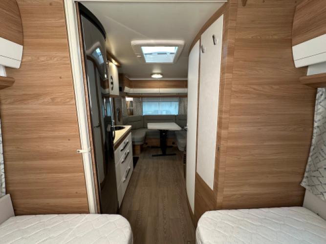 Hobby De Luxe 495 UL IC Line