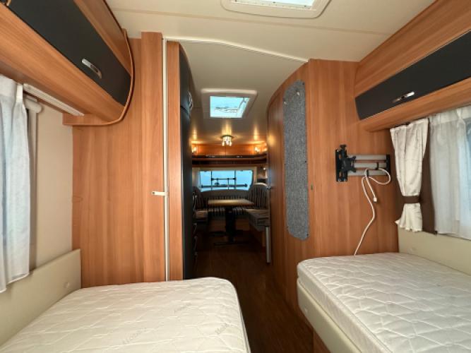 Hobby De Luxe 495 UL