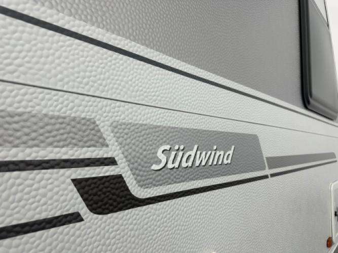 Knaus  Südwind 450 FU