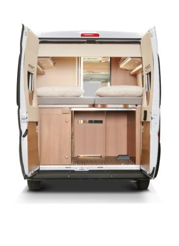 Malibu Van Comfort 640 LE Charming GT Skyview