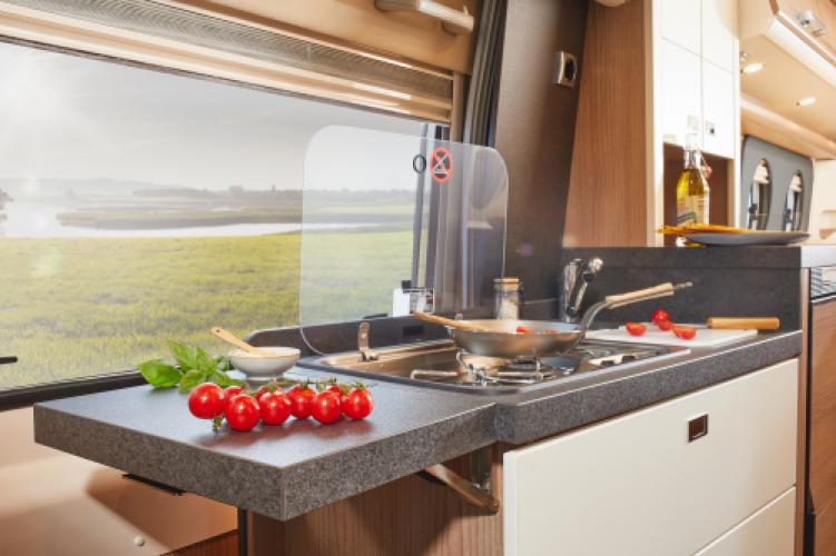 Malibu Van Diversity 640 LE K Charming GT Skyview