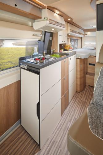 Malibu Van First Class - Two Rooms 640 LE RB Charming GT Skyview
