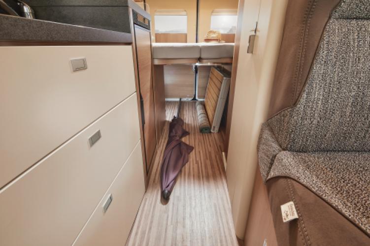 Malibu Van Diversity 600 DB K Charming GT Skyview