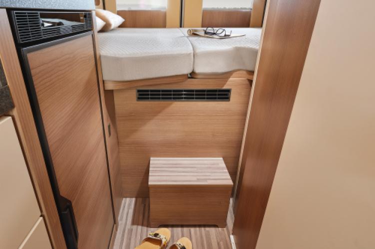 Malibu Van Diversity 600 DB K Charming GT Skyview