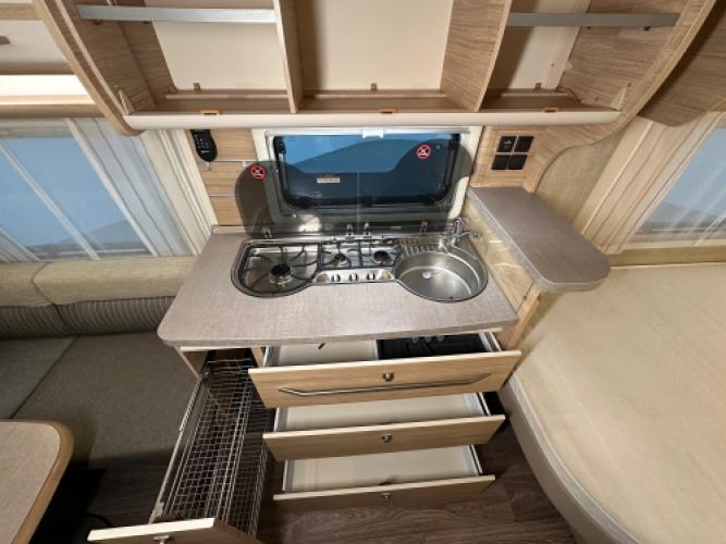 Fendt Bianco Activ 445 SFB Black Selection