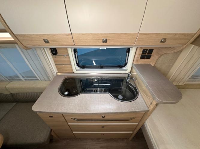 Fendt Bianco Activ 445 SFB Black Selection