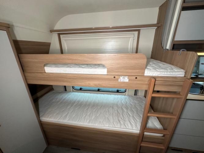 Bürstner Premio 510 TK Plus Stapelbed