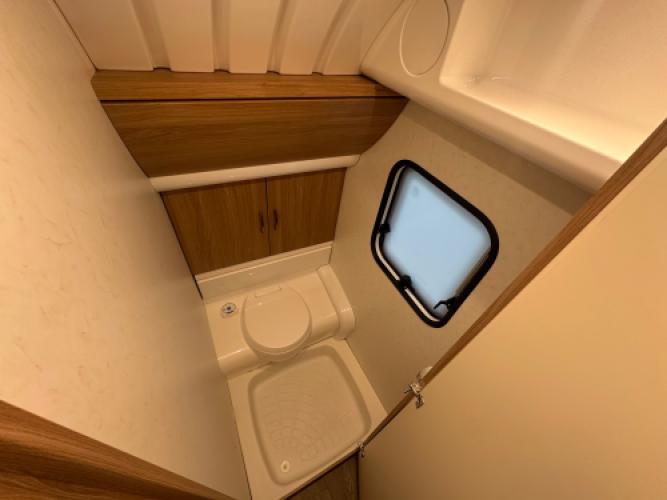 Hobby De Luxe 400 SFE