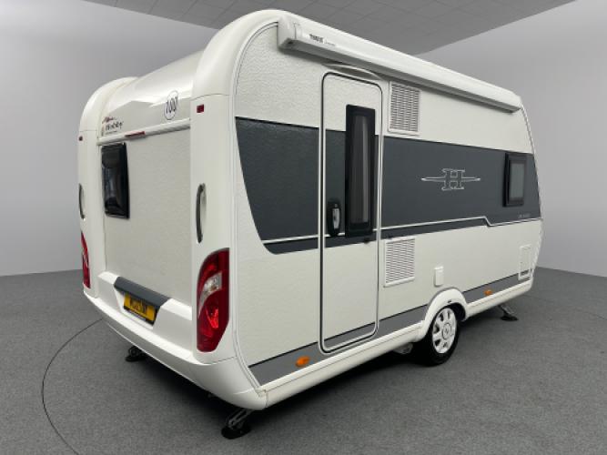 Hobby De Luxe 400 SFE