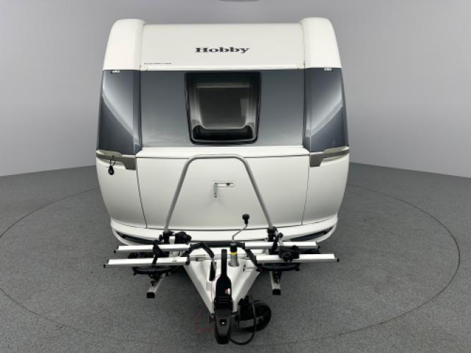 Hobby De Luxe 400 SFE