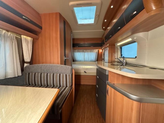 Hobby De Luxe 440 SF