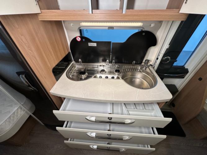 Hobby De Luxe 495 UL IC Silverline