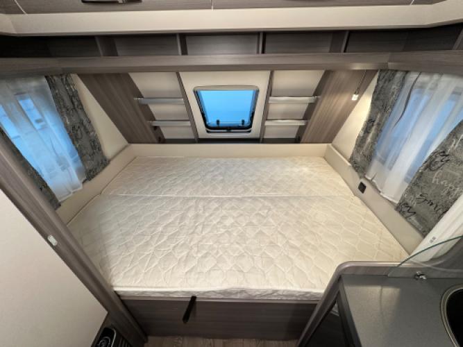 Hobby On Tour 390 SF