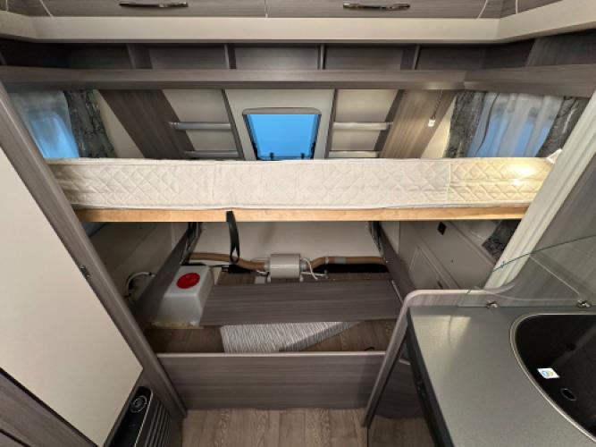 Hobby On Tour 390 SF