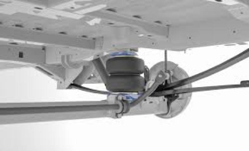 VB-Airsuspension hulpluchtvering met comfort bediening.