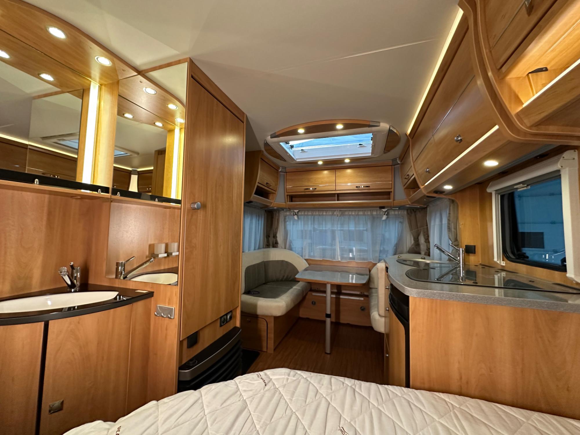 Dethleffs Camper 450 FR