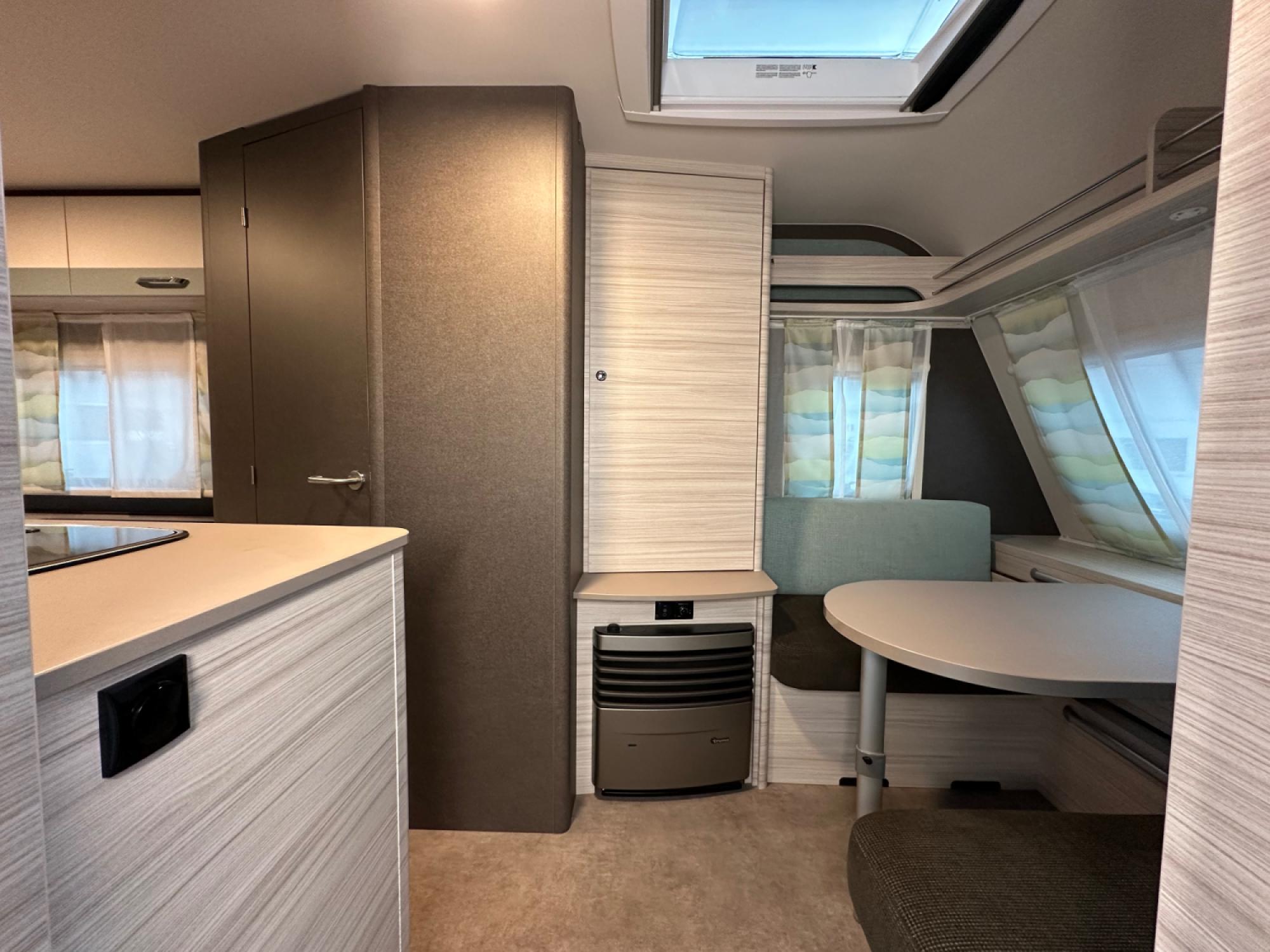 Dethleffs C-Joy 460 LE