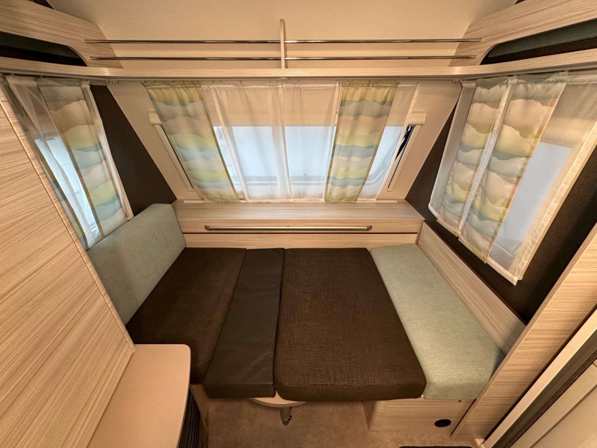 Dethleffs C-Joy 460 LE