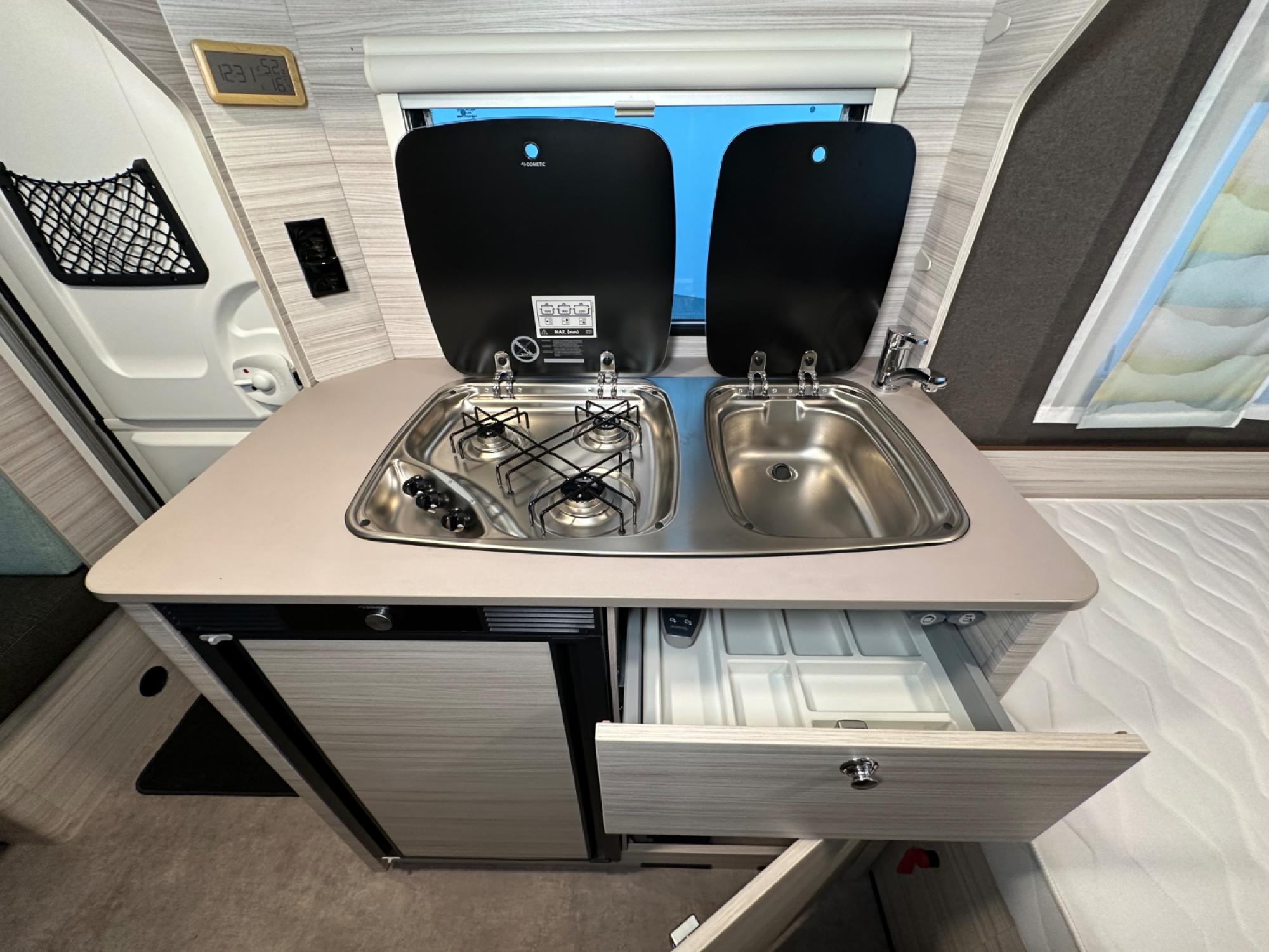 Dethleffs C-Joy 460 LE