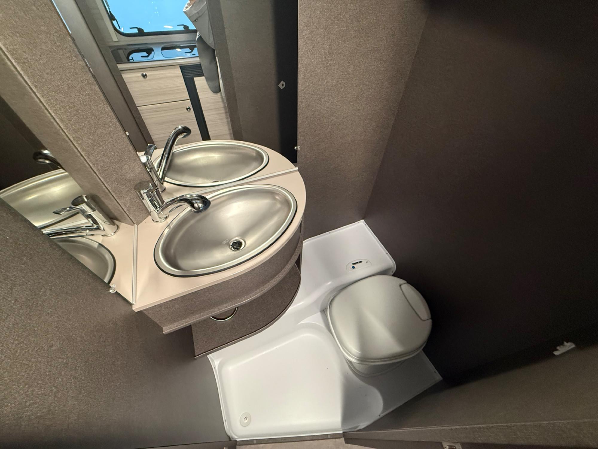 Dethleffs C-Joy 460 LE