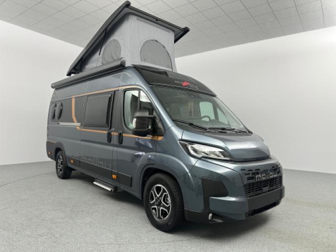 Malibu Van First Class Two Rooms 640 LE RB Charming GT Skyview