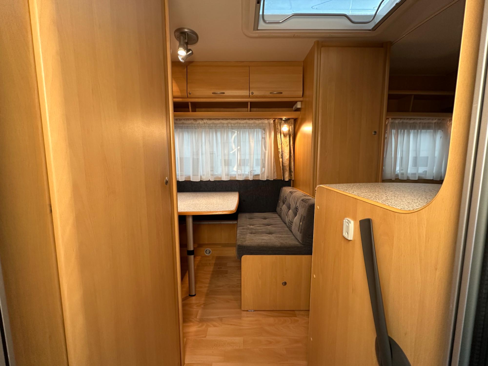 Dethleffs Camper 420 DB