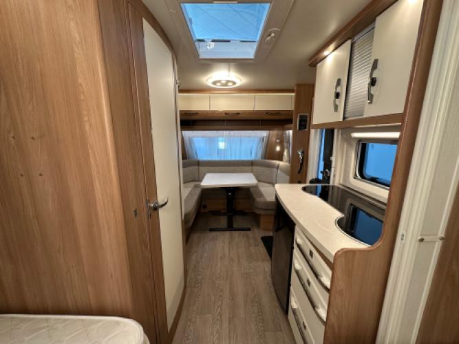 Hobby De Luxe 460 UL