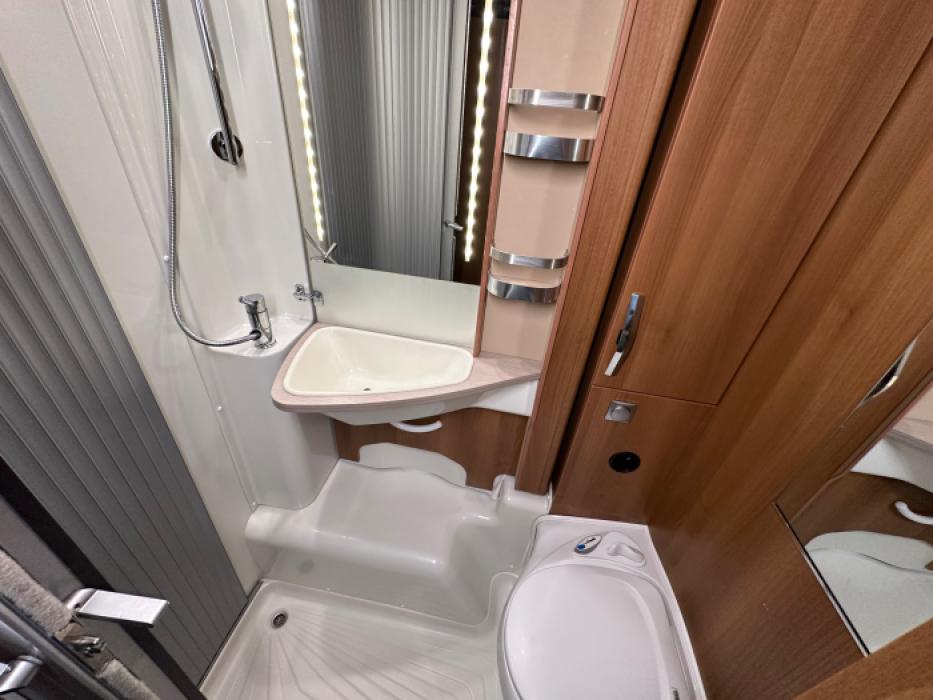 Knaus Van TI 650 MEG