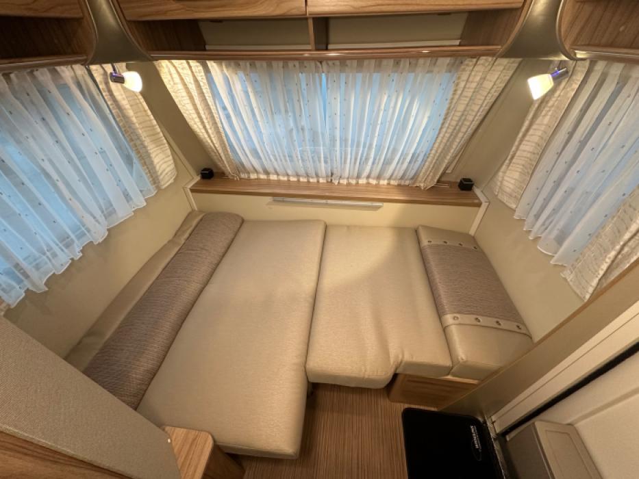 Eriba Nova Light 442