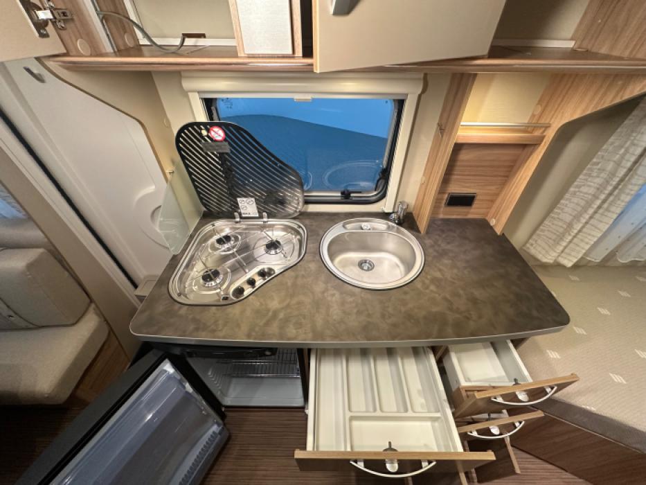 Eriba Nova Light 442