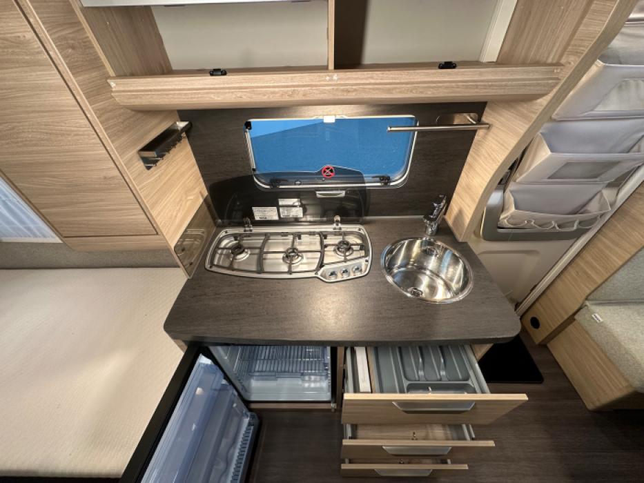 Knaus Südwind 460 EU