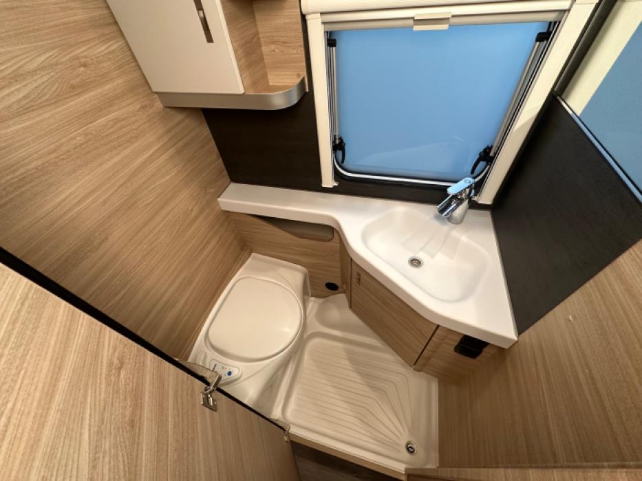 Knaus Südwind 460 EU