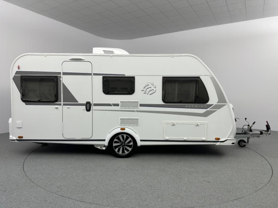 Knaus Südwind 460 EU