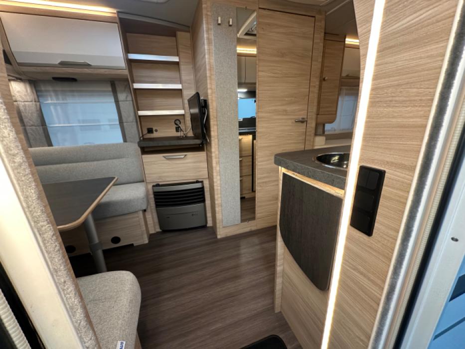 Knaus Südwind 460 EU