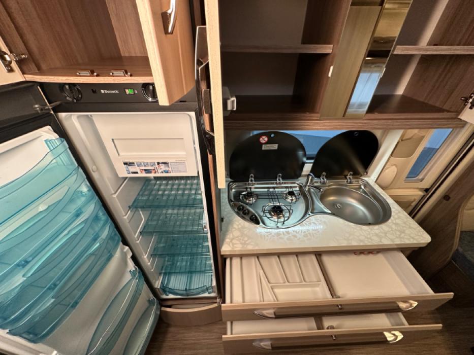 Hobby De Luxe Easy 495 UL