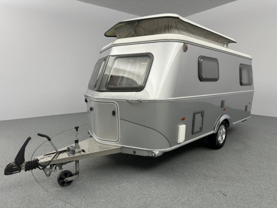 Eriba Touring 542