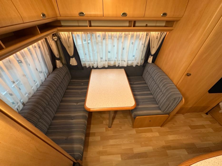 Hobby De Luxe Easy 440 SF