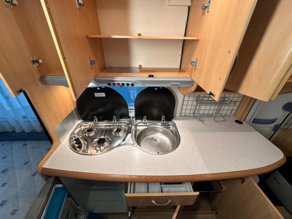 Hobby De Luxe Easy 440 SF