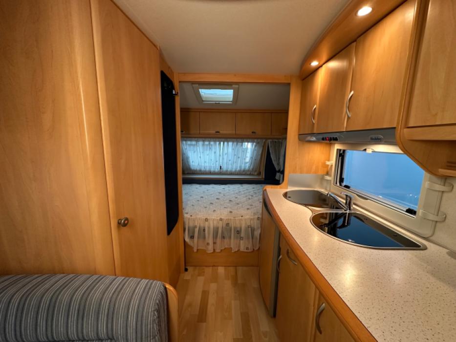 Hobby De Luxe Easy 440 SF