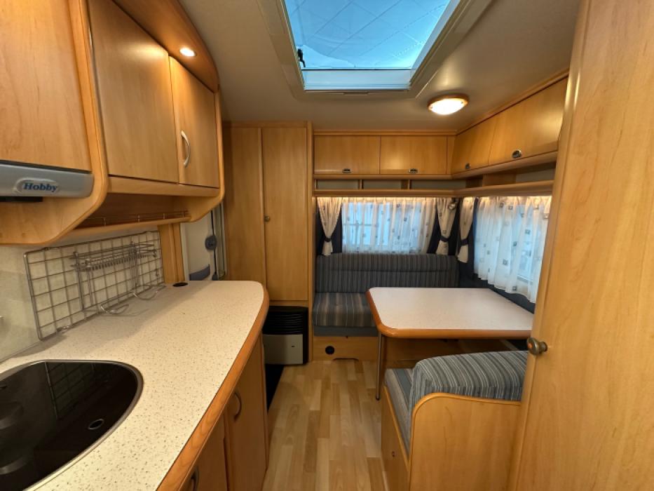 Hobby De Luxe Easy 440 SF