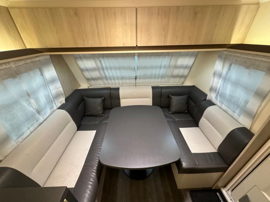 Caravelair Artica 455