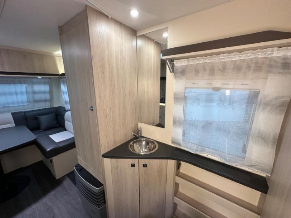 Caravelair Artica 455