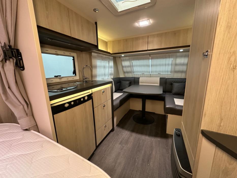 Caravelair Artica 455