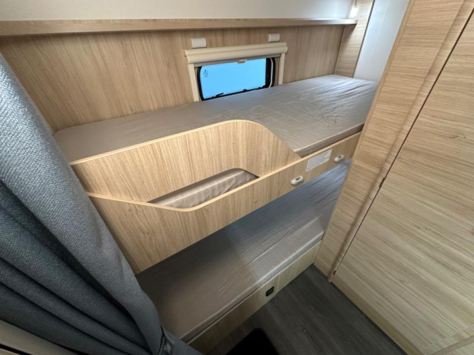 Caravelair Alba Style 466 Family