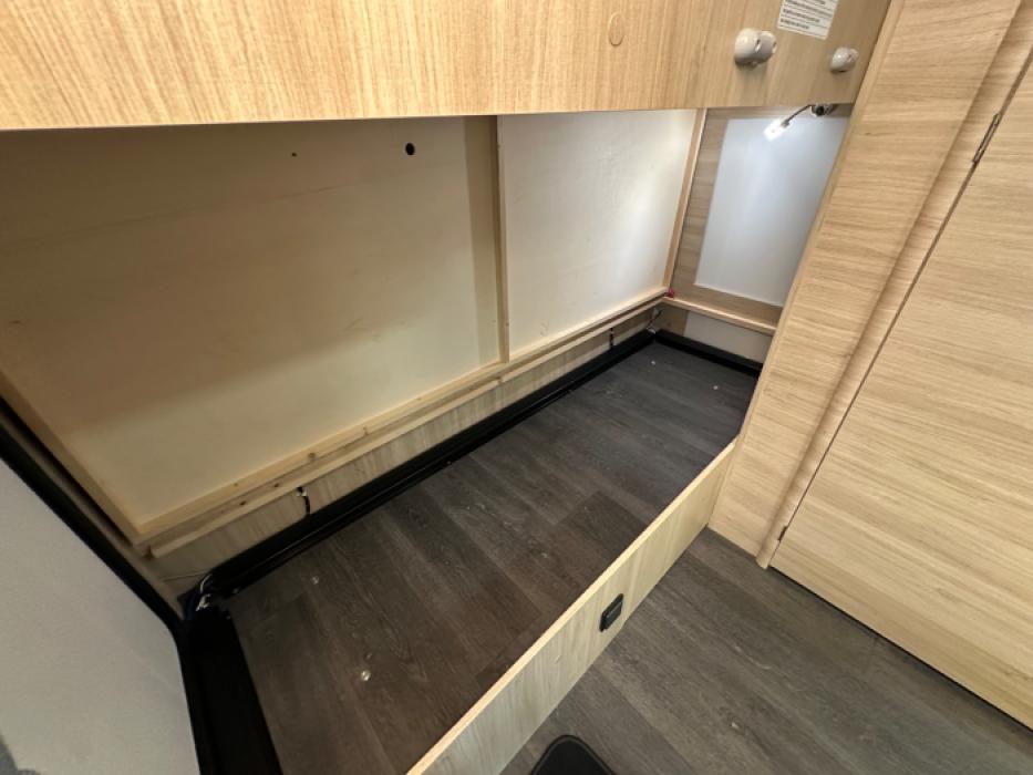 Caravelair Alba Style 466 Family