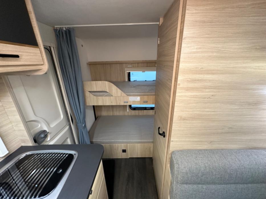Caravelair Alba Style 466 Family